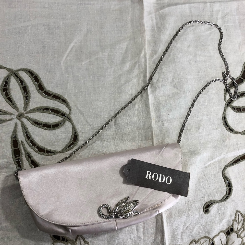 🔥Vintage Rodo Satin clutch with Flower